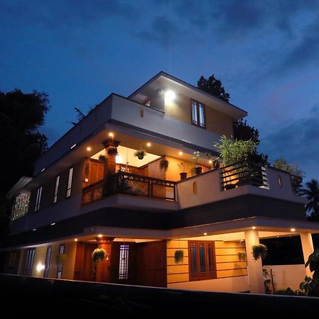 Oyster Marris Homestays Thiruvananthapuram Kültér fotó